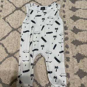 Modern Keiki bodysuit